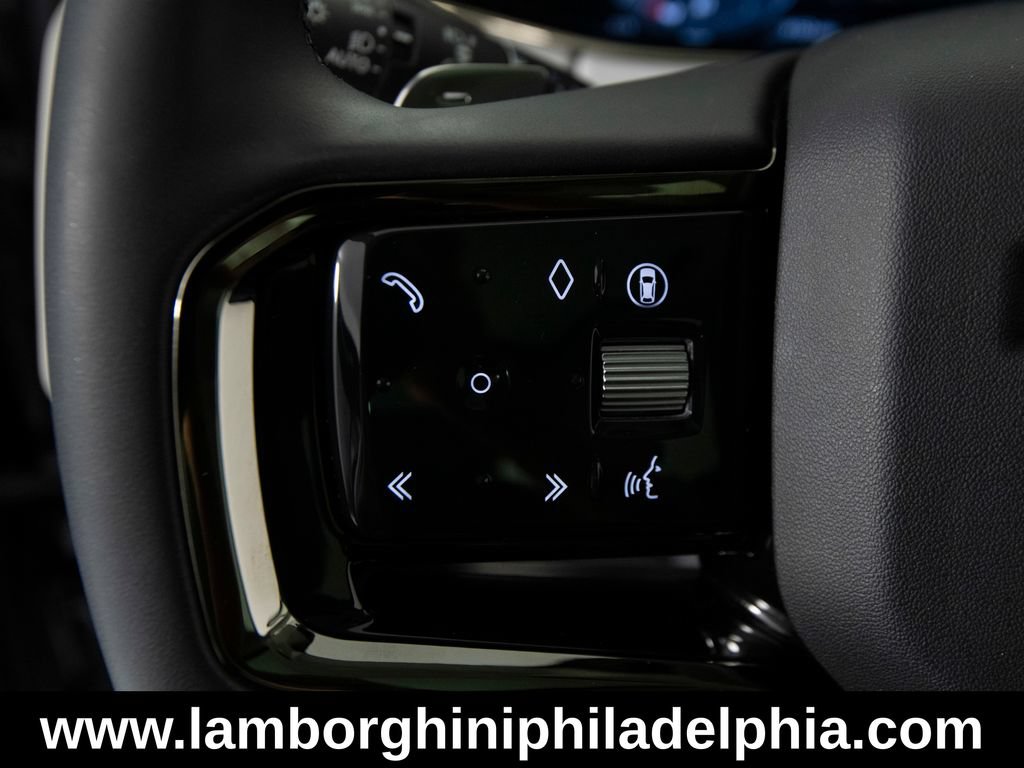 Used 2025 Land Rover Range Rover Evoque S AWD/4WD image 25