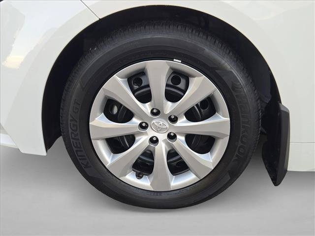 Used 2026 Toyota Corolla LE FWD image 22