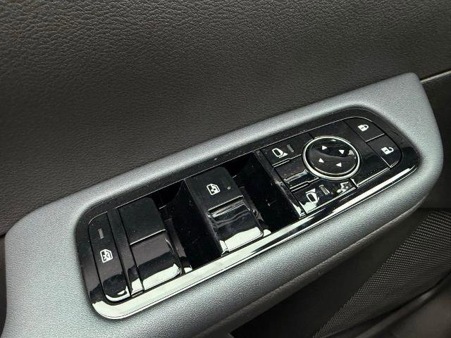 New 2026 Nissan Leaf SV+ w/ Floor Mat Package (SV+) image 19