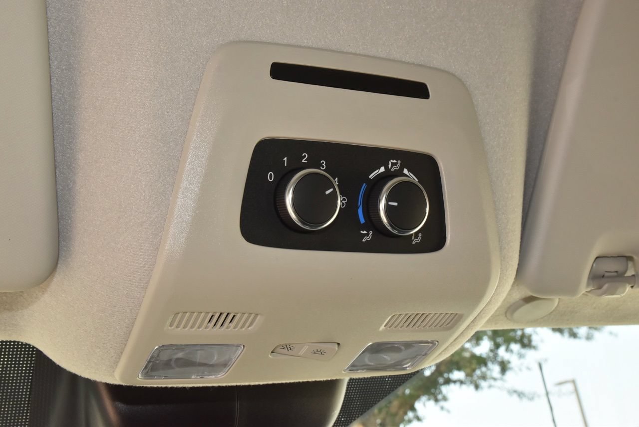 Certified 2025 Ford Transit 350 XLT RWD image 30