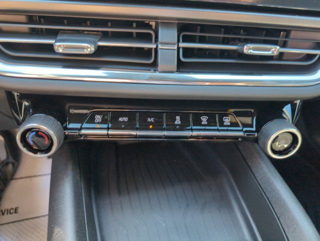 New 2026 Chevrolet Equinox EV LT image 39