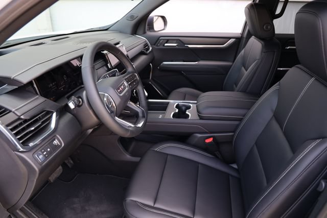 New 2026 GMC Acadia Elevation w/ Elevation Premium Package FWD image 12