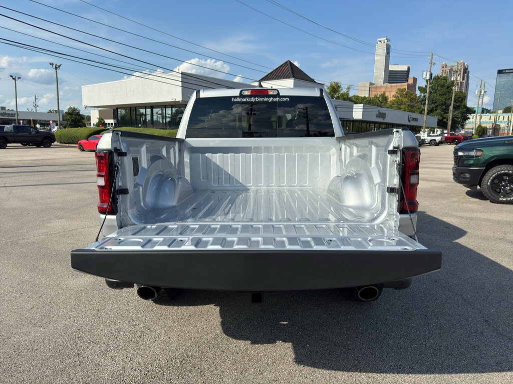 New 2026 RAM 1500 Warlock AWD/4WD image 9