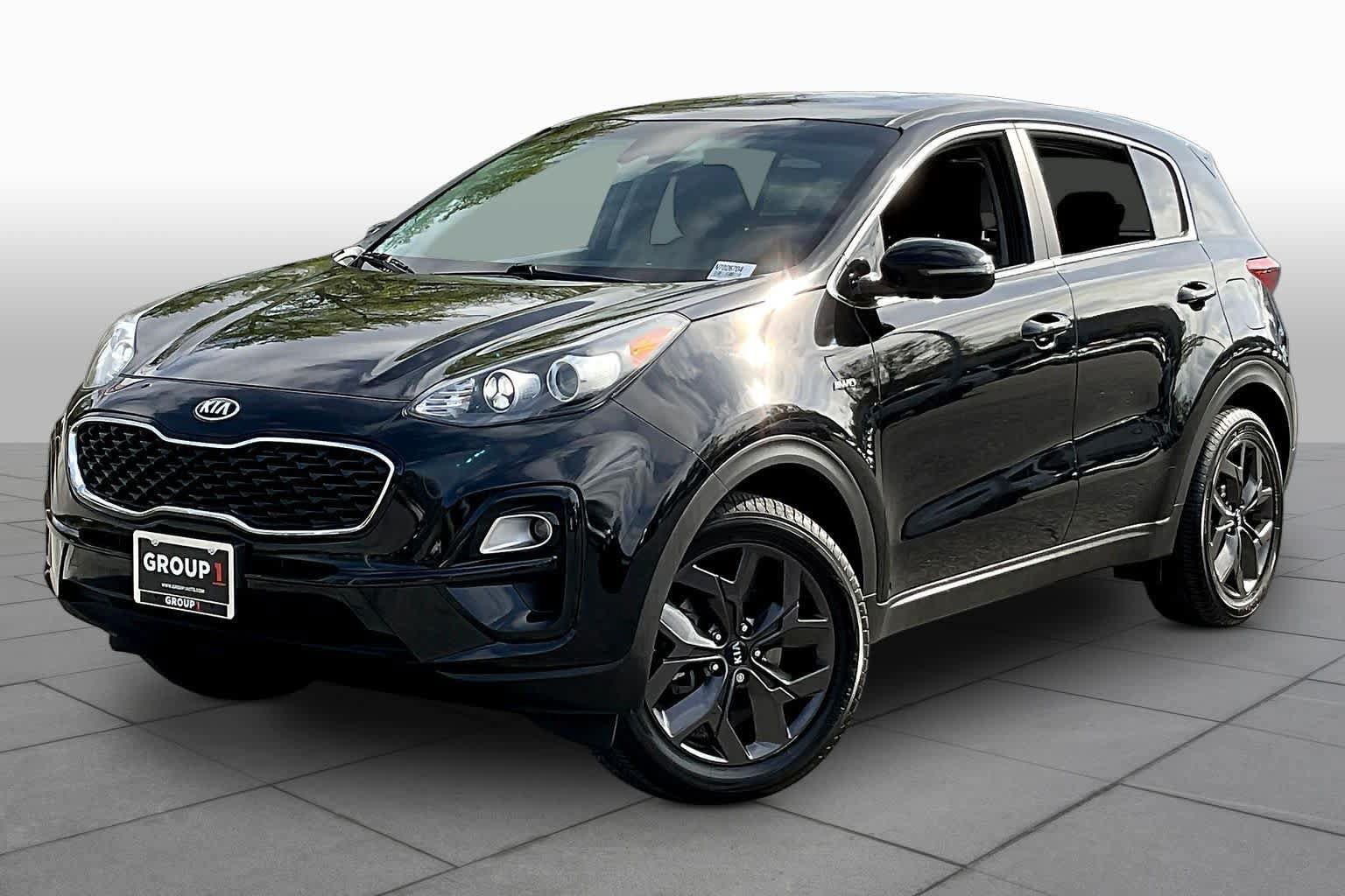 Used 2022 Kia Sportage LX w/ LX AWD Value Edition Package image 2