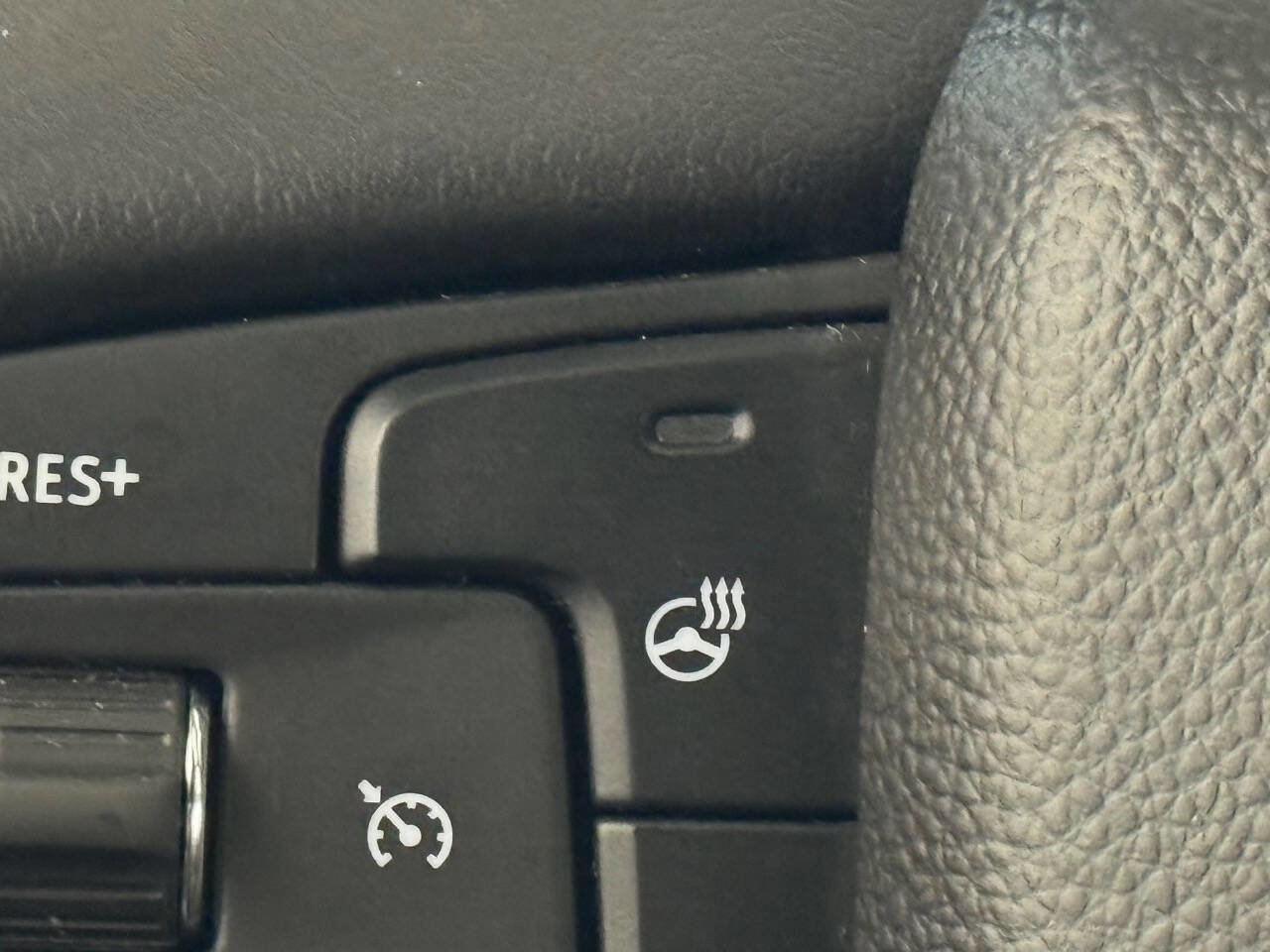 Used 2023 Cadillac XT6 Sport image 54