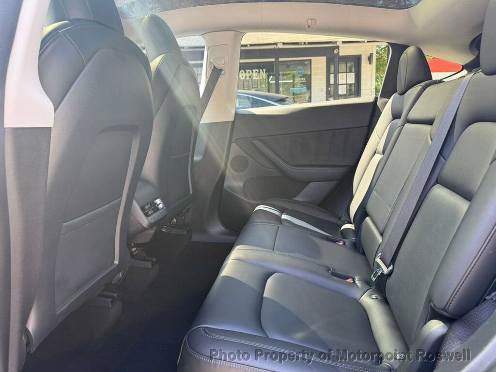 Used 2021 Tesla Model Y Long Range AWD/4WD image 10