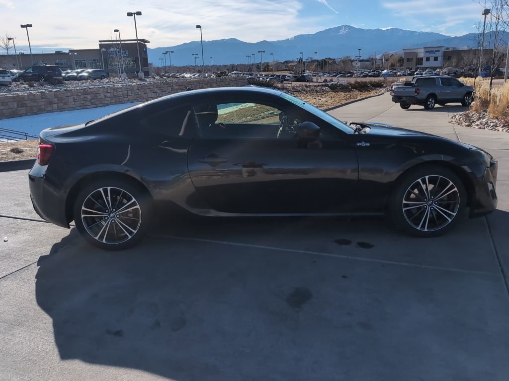 Used 2013 Scion FR-S image 8