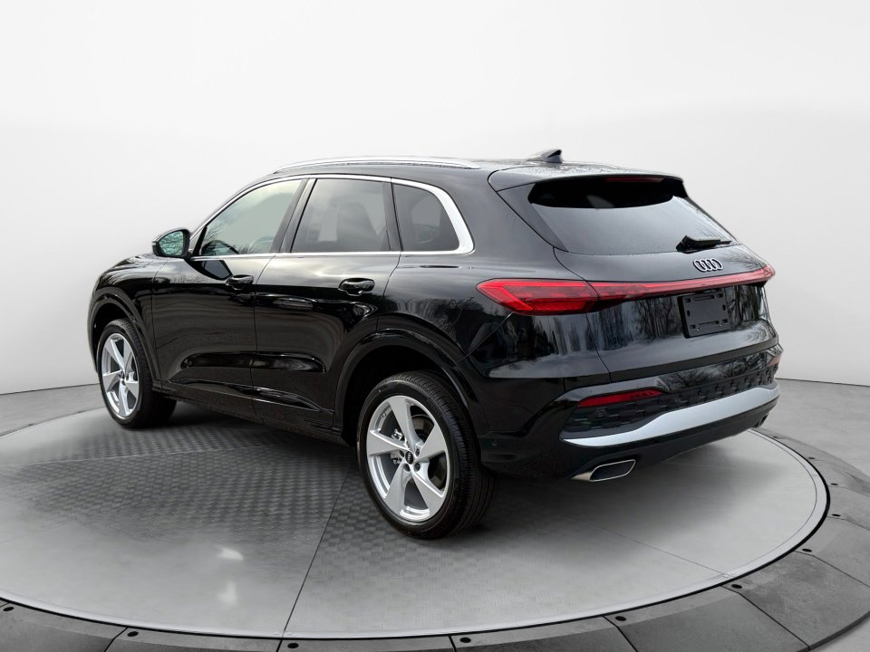 New 2025 Audi Q5 Premium Plus image 5