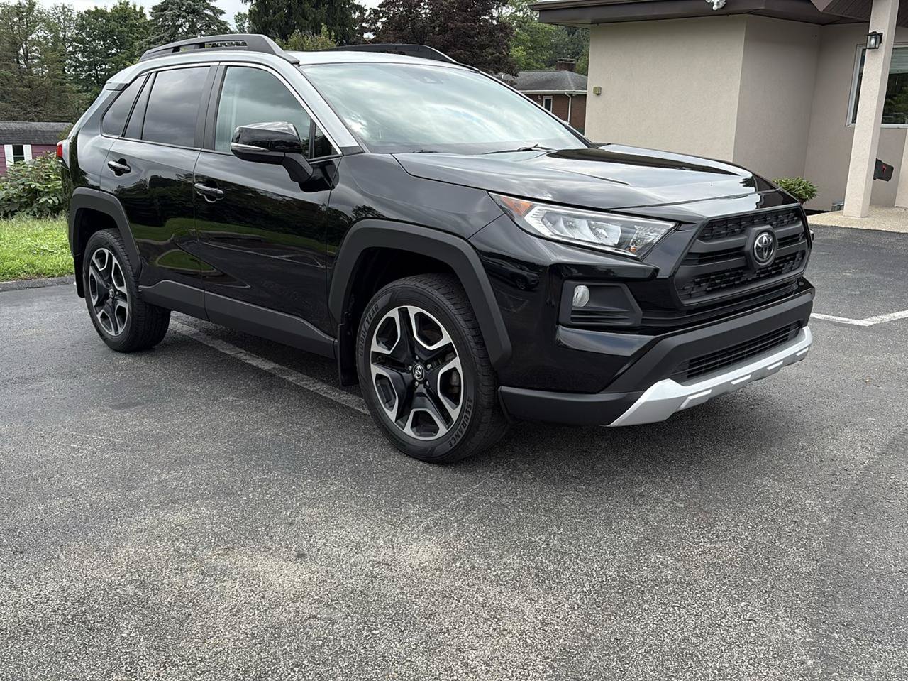 Used 2019 Toyota RAV4 Adventure w/ All Weather Liner Package AWD/4WD image 3