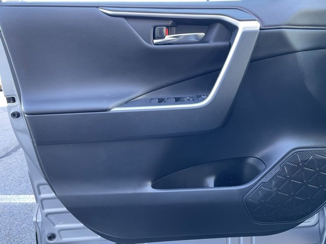 Used 2022 Toyota RAV4 XSE image 27