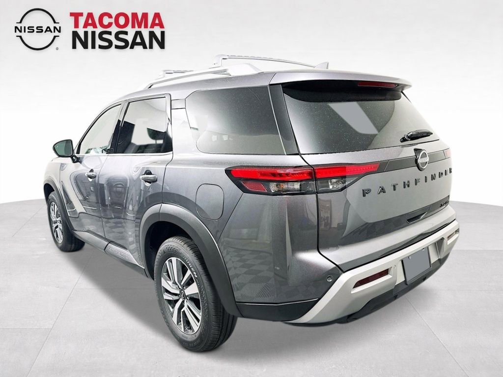 New 2025 Nissan Pathfinder SL w/ Black Appearance Package video 3