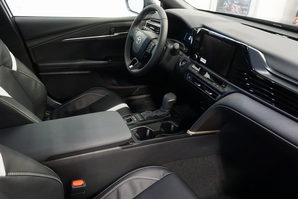 New 2026 Toyota Camry SE image 25