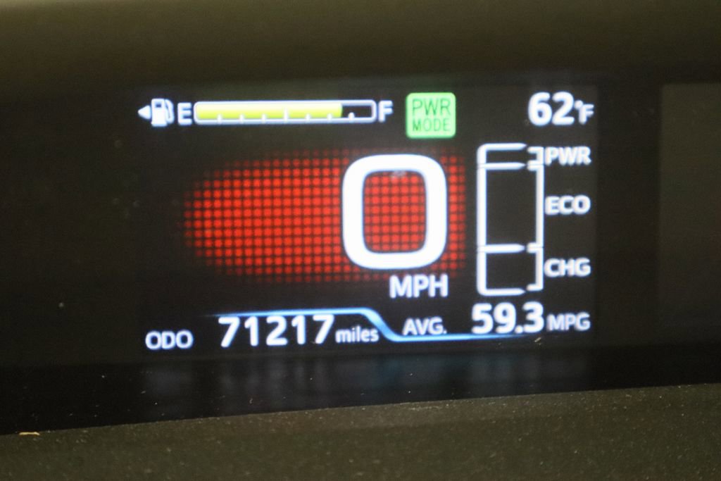 Used 2021 Toyota Prius LE image 35