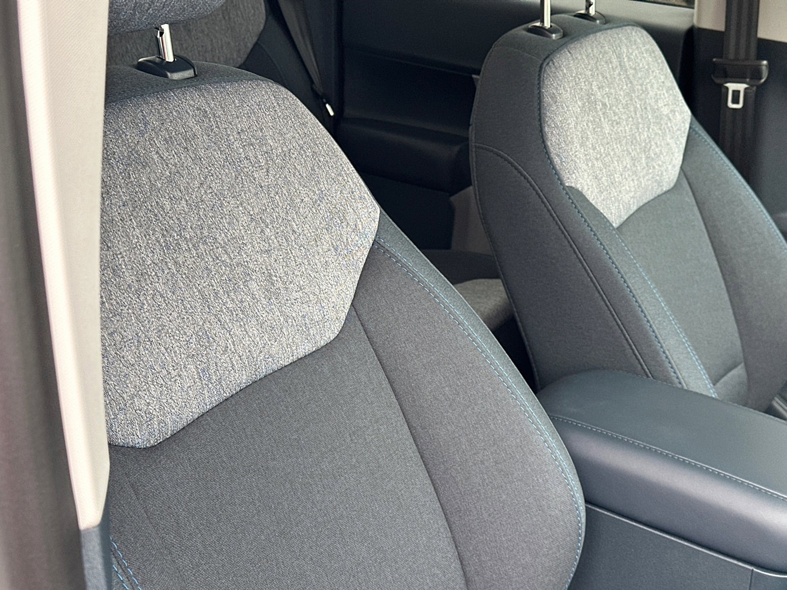 New 2025 Ford Maverick XLT w/ XLT Luxury Package image 11