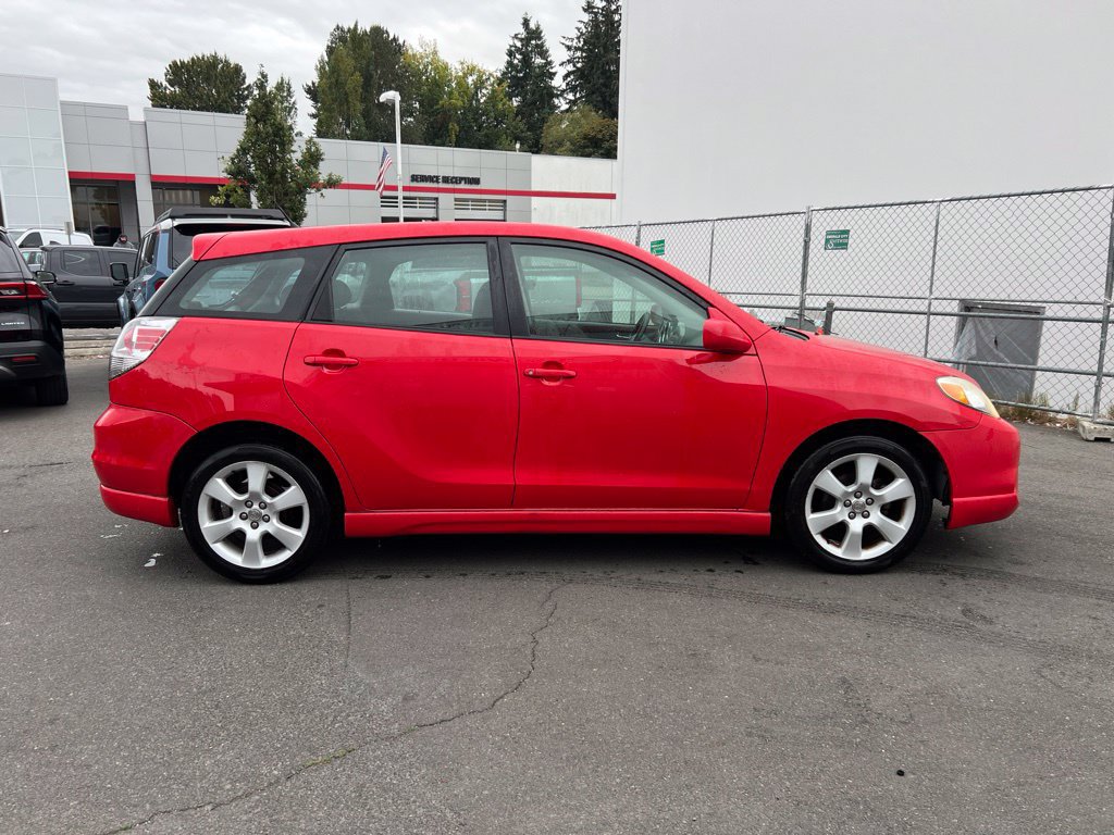 Used 2007 Toyota Matrix FWD image 3
