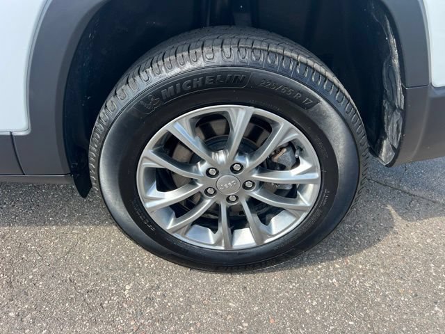 Used 2021 Jeep Cherokee Latitude Lux AWD/4WD image 9