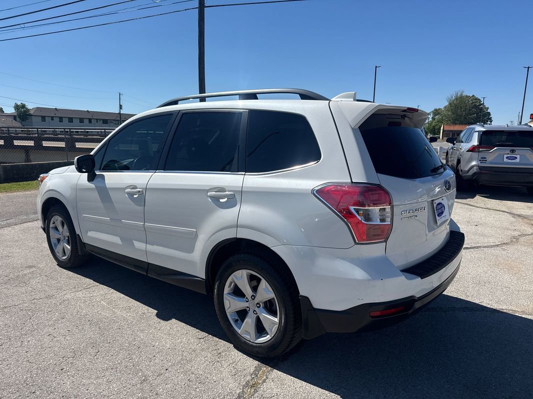 Used 2016 Subaru Forester 2.5i Limited AWD/4WD image 3