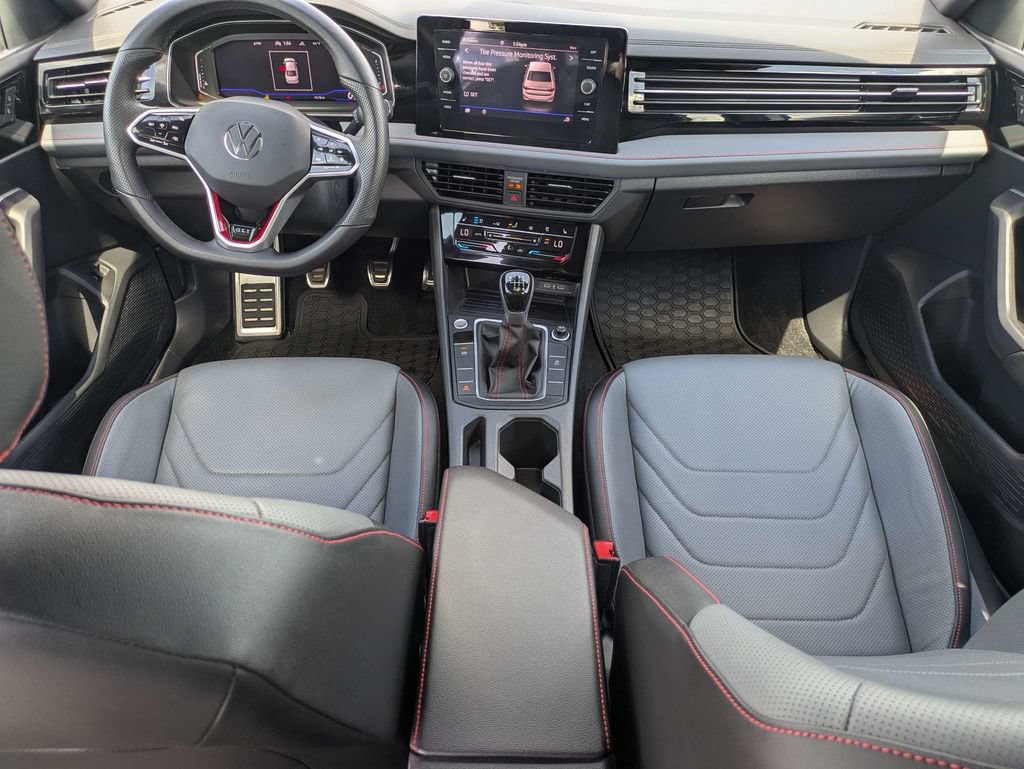 Certified 2025 Volkswagen Jetta GLI Autobahn FWD image 2
