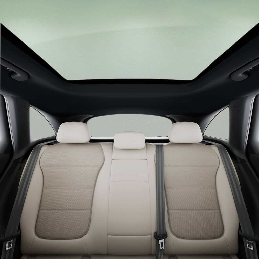 Used 2026 Mercedes-Benz GLC 300 image 44