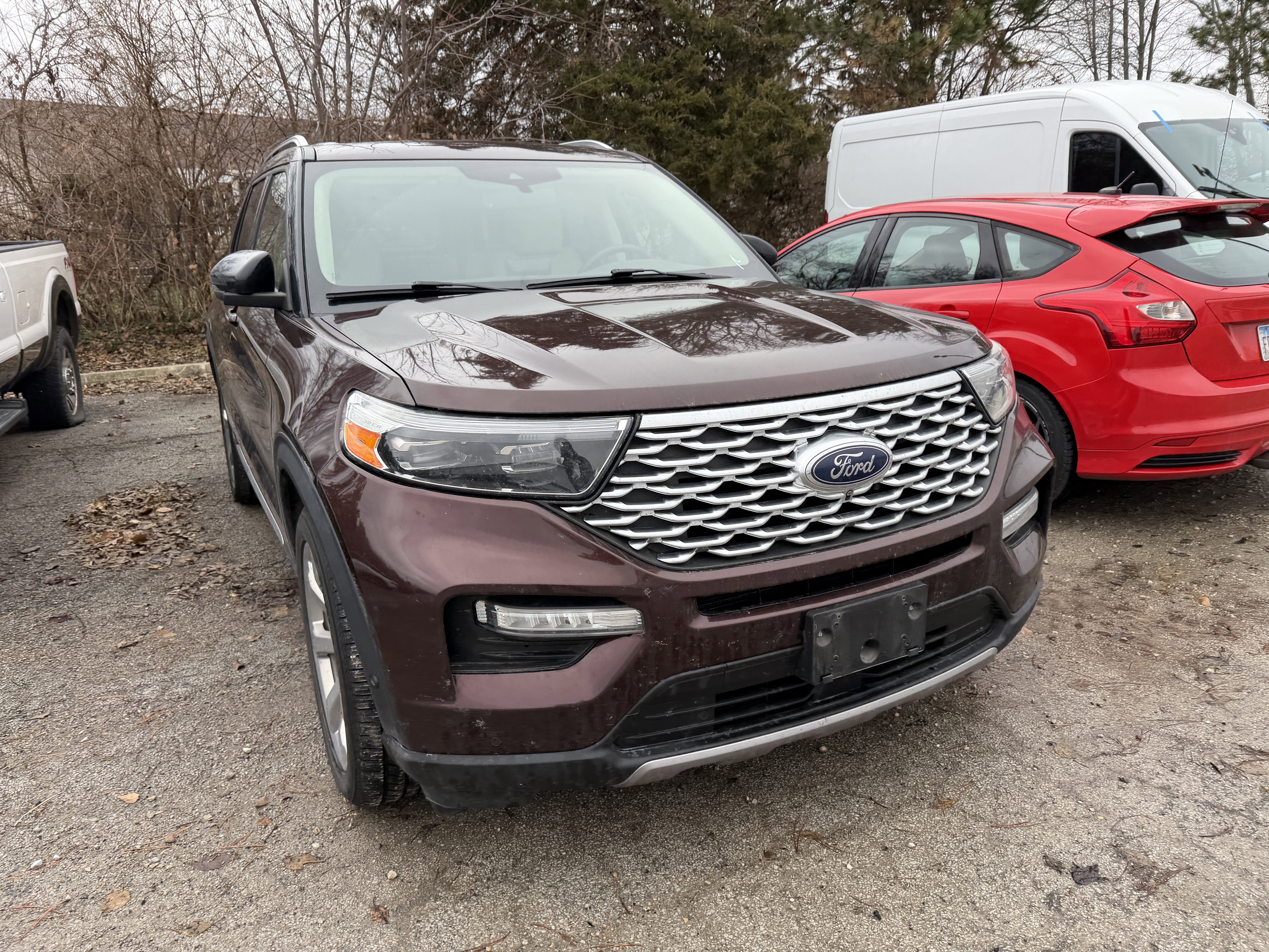 Used 2020 Ford Explorer Platinum w/ Premium Technology Package image 4