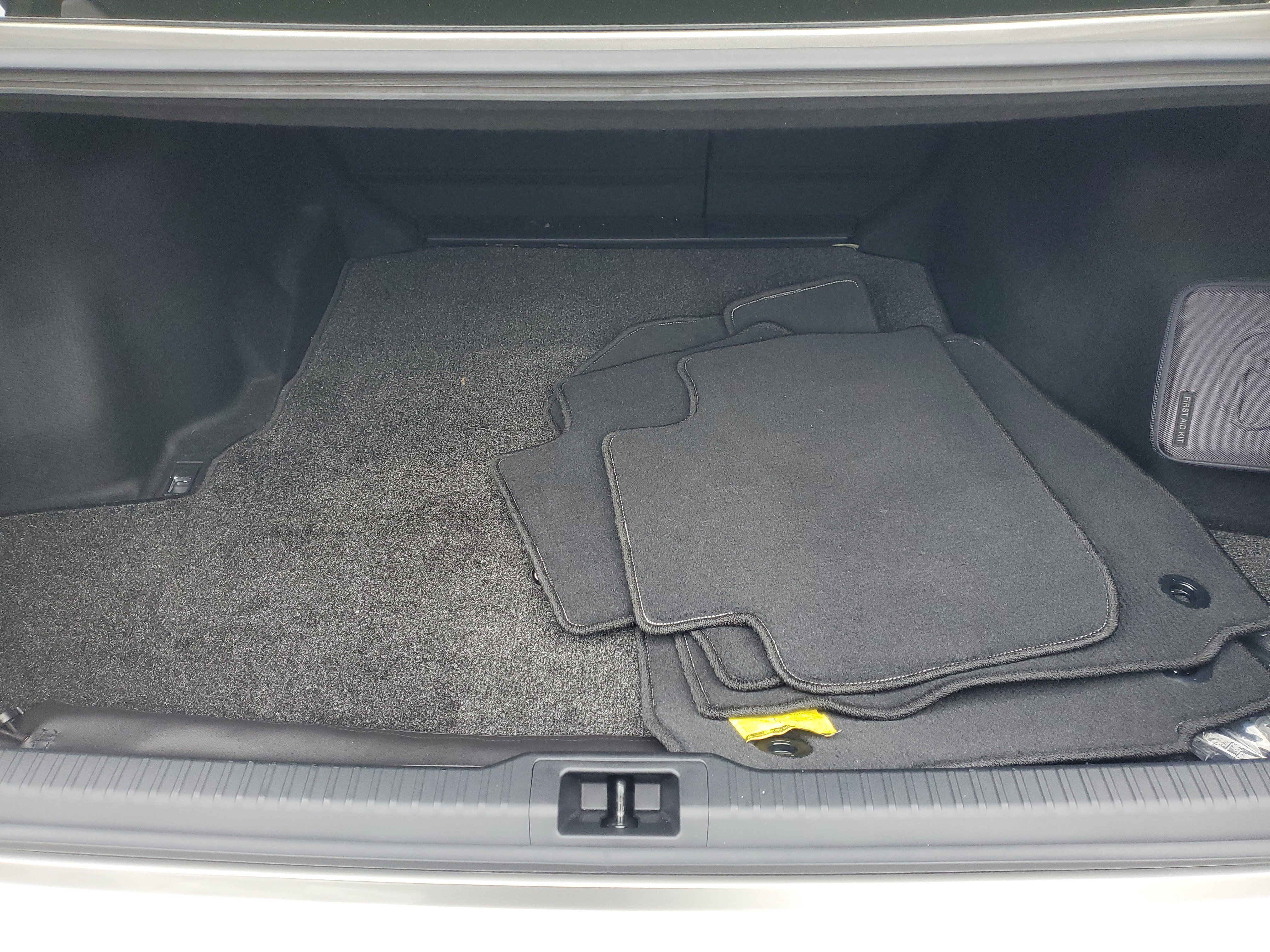 Certified 2023 Lexus IS 300 w/ Premium Package image 8