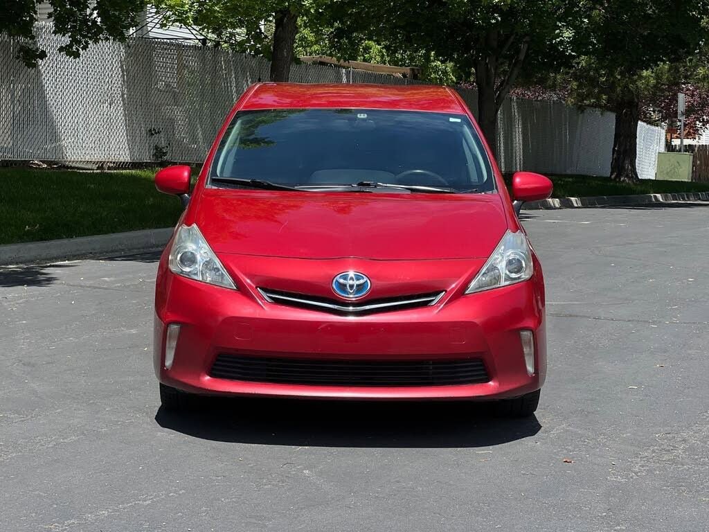 Used 2012 Toyota Prius V Two FWD image 8