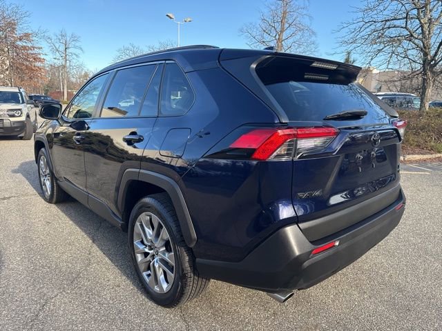Used 2020 Toyota RAV4 XLE Premium image 20