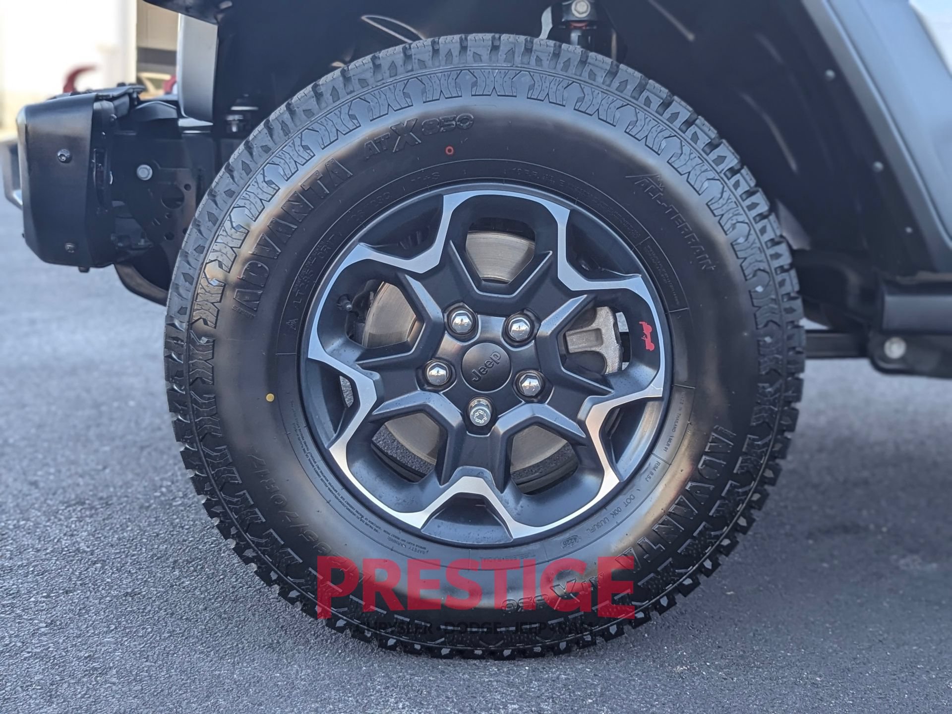 Used 2023 Jeep Gladiator Rubicon w/ LED Lighting Group AWD/4WD image 14