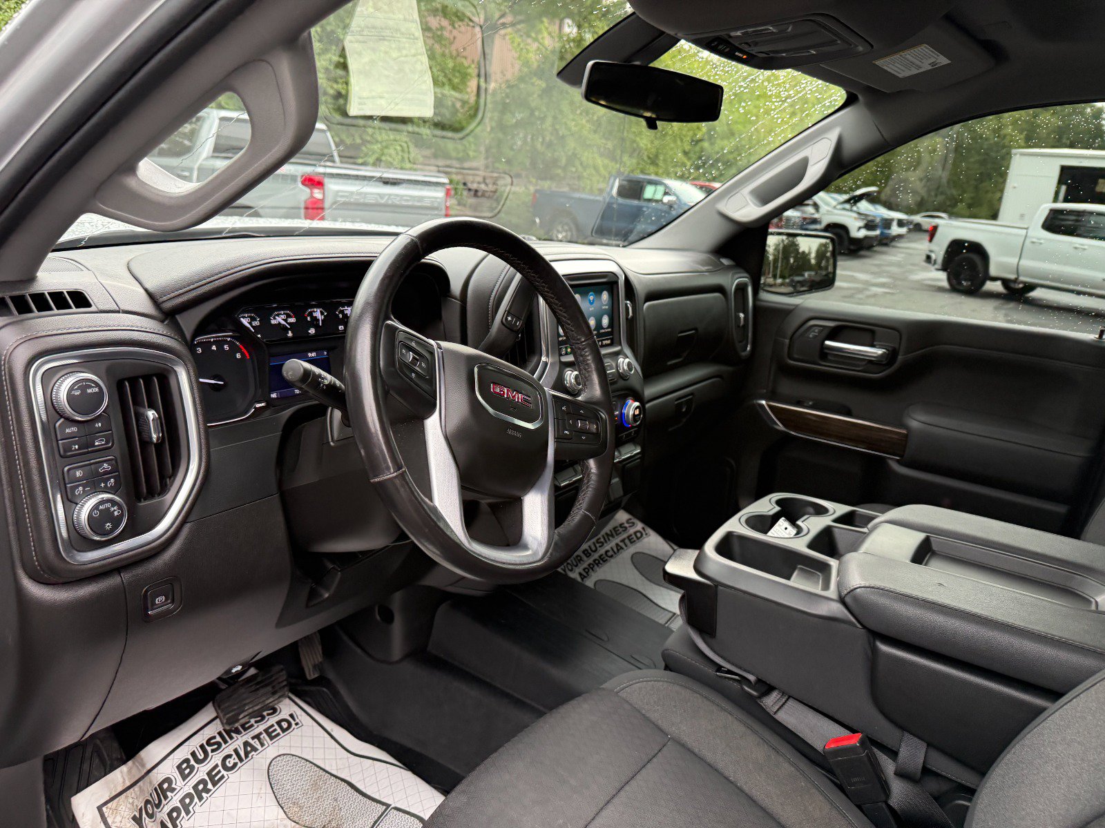 Certified 2022 GMC Sierra 1500 Elevation w/ LPO, Elevation Black Package AWD/4WD image 13
