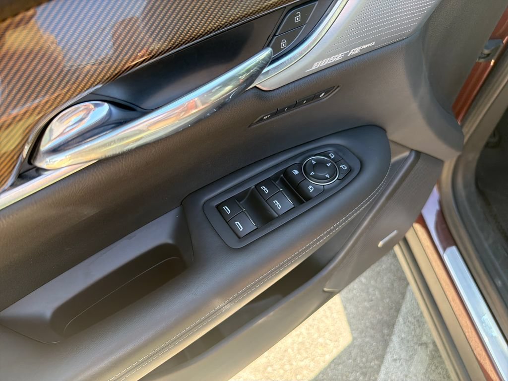 Certified 2023 Cadillac XT6 Sport w/ Platinum Package AWD/4WD image 18