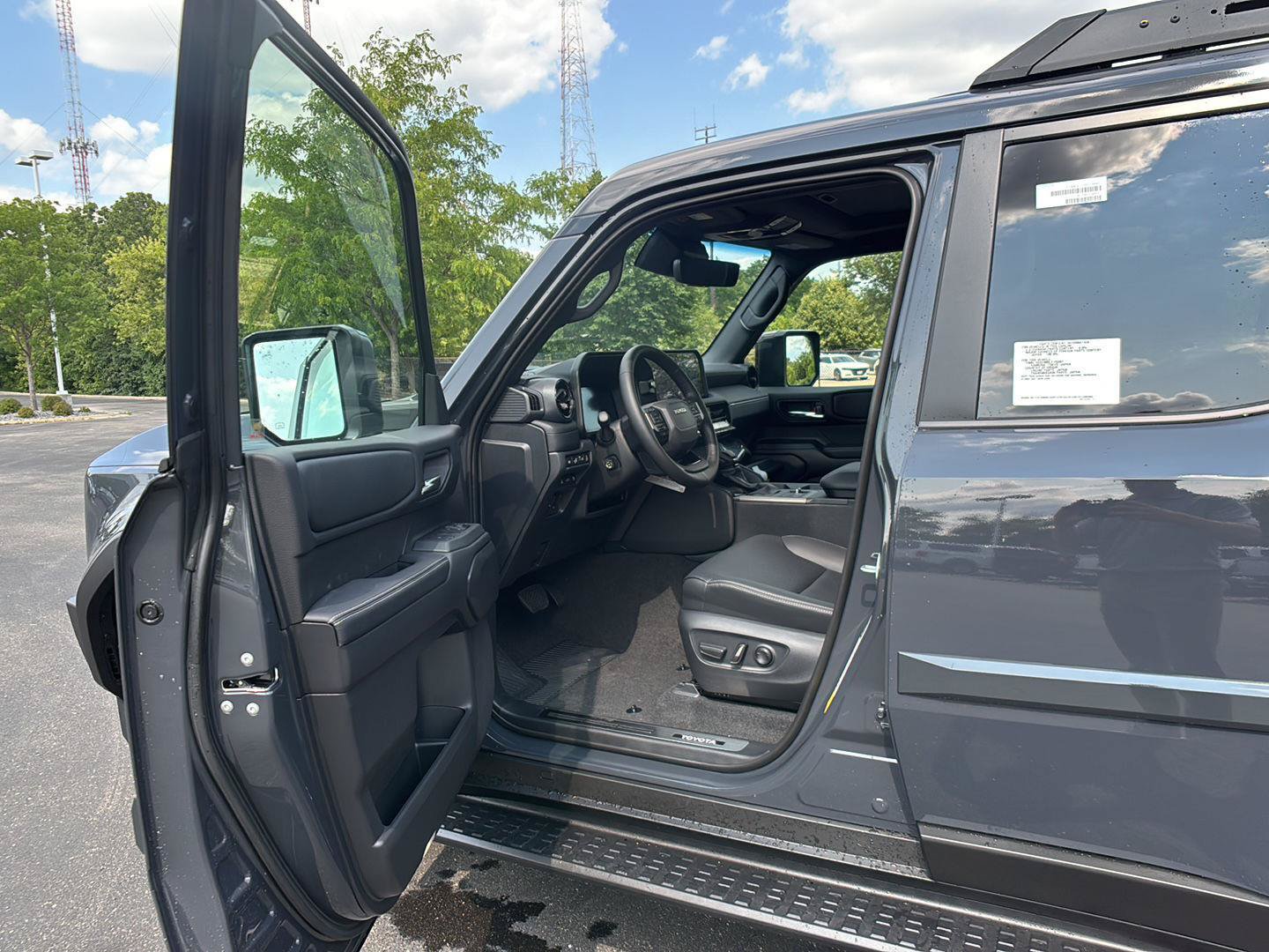 New 2027 Toyota Land Cruiser AWD/4WD image 2