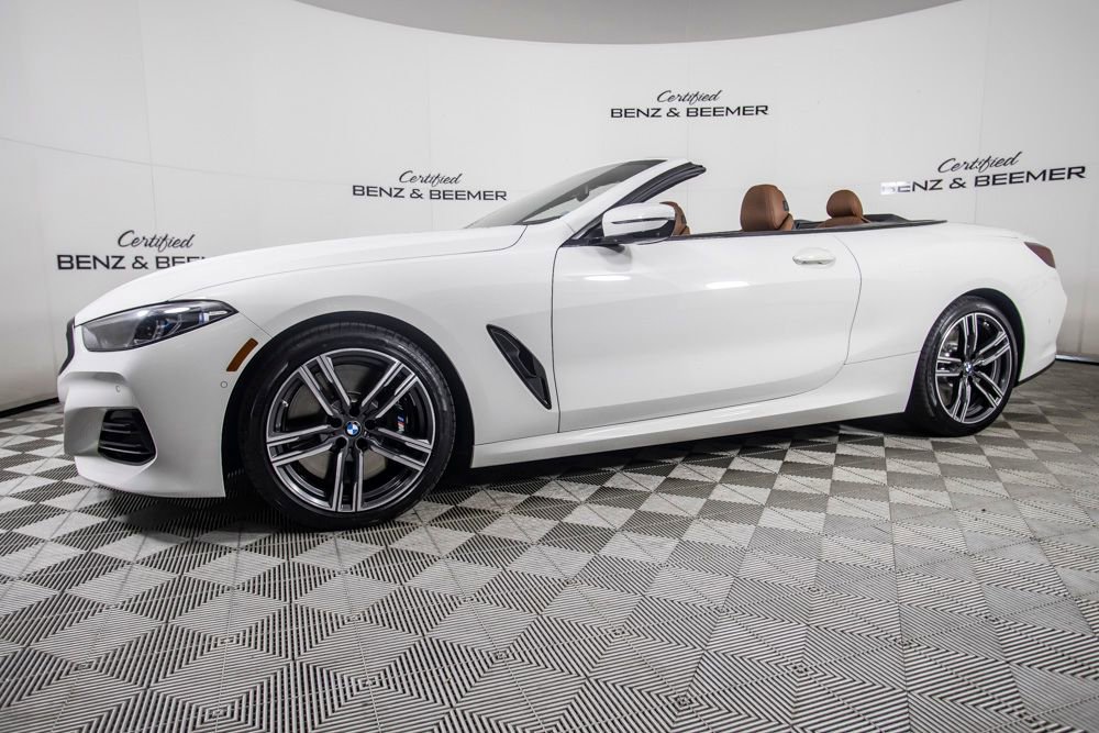 Used 2023 BMW 840i 840i w/ M Sport Professional Package image 5