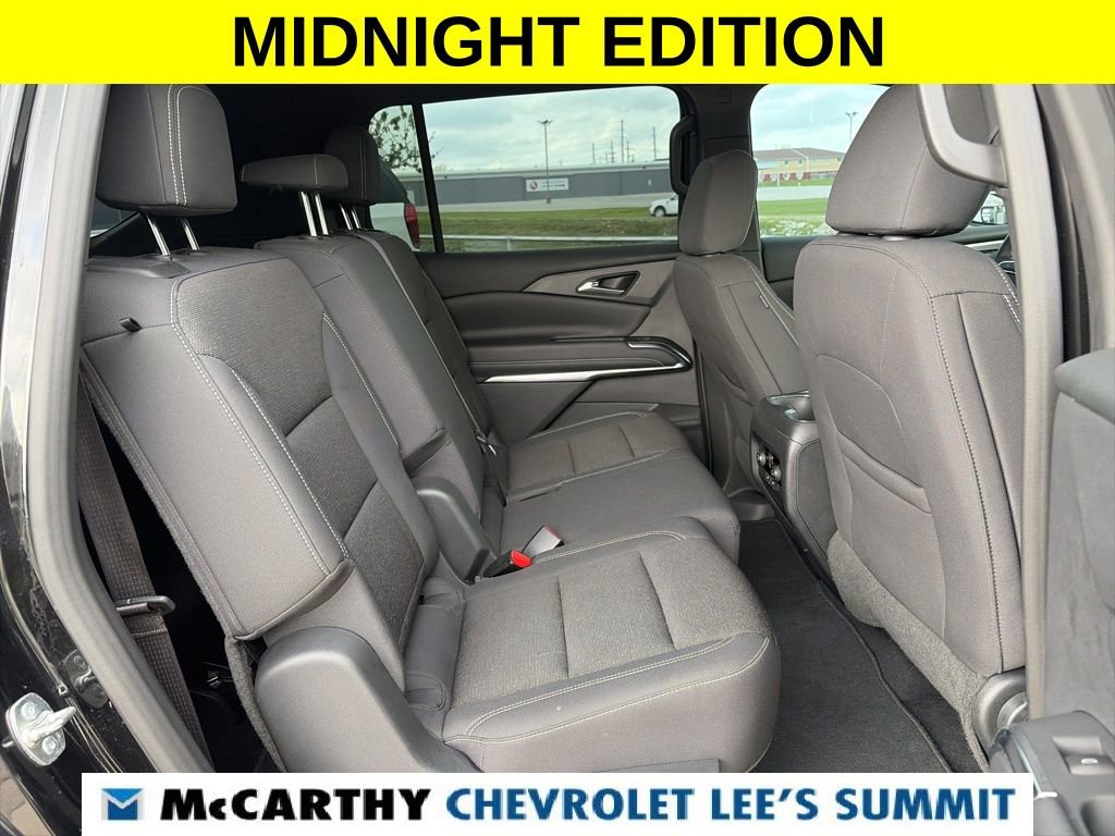 Used 2024 Chevrolet Traverse LS w/ Midnight/Sport Edition image 32