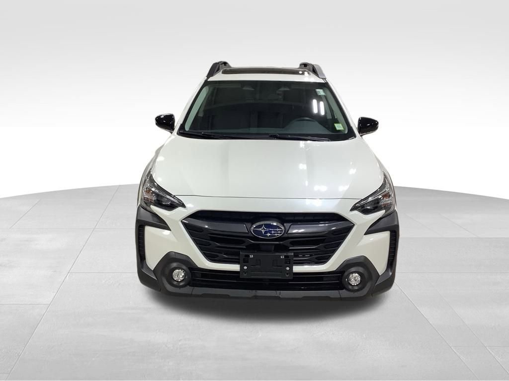 Used 2024 Subaru Outback Premium image 7