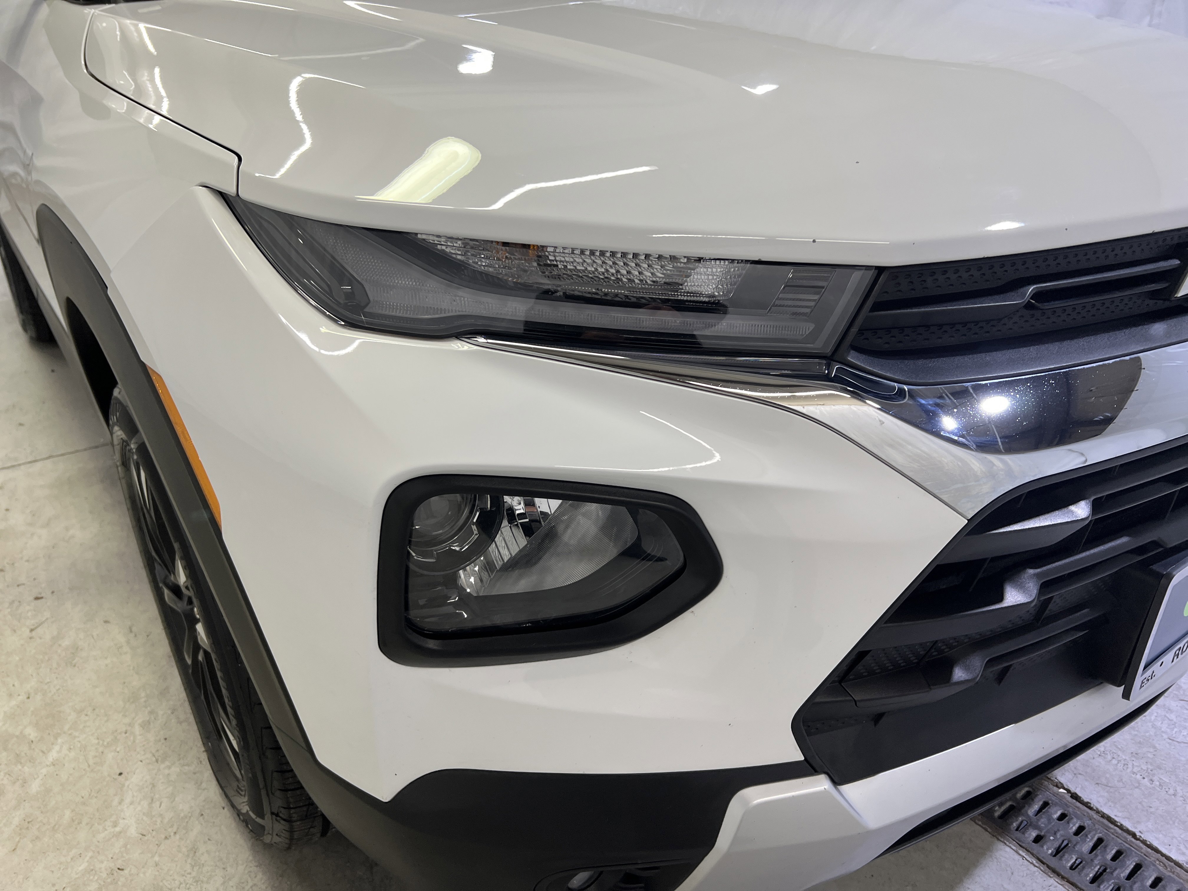 Used 2023 Chevrolet TrailBlazer LT w/ Convenience Package AWD/4WD image 5