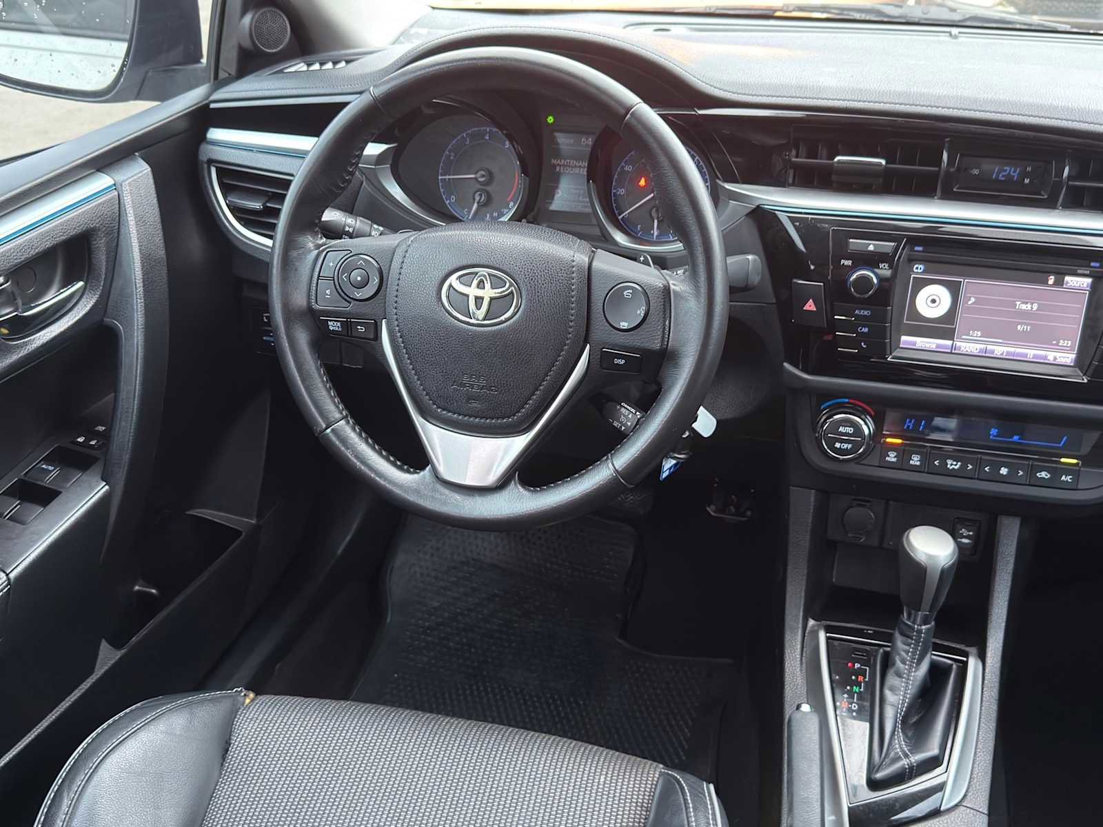 Used 2014 Toyota Corolla S FWD image 24