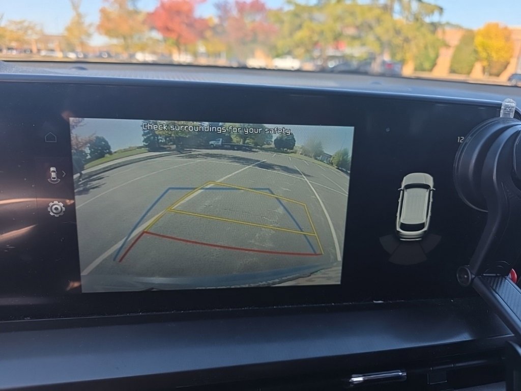 Used 2023 Kia Telluride S image 28