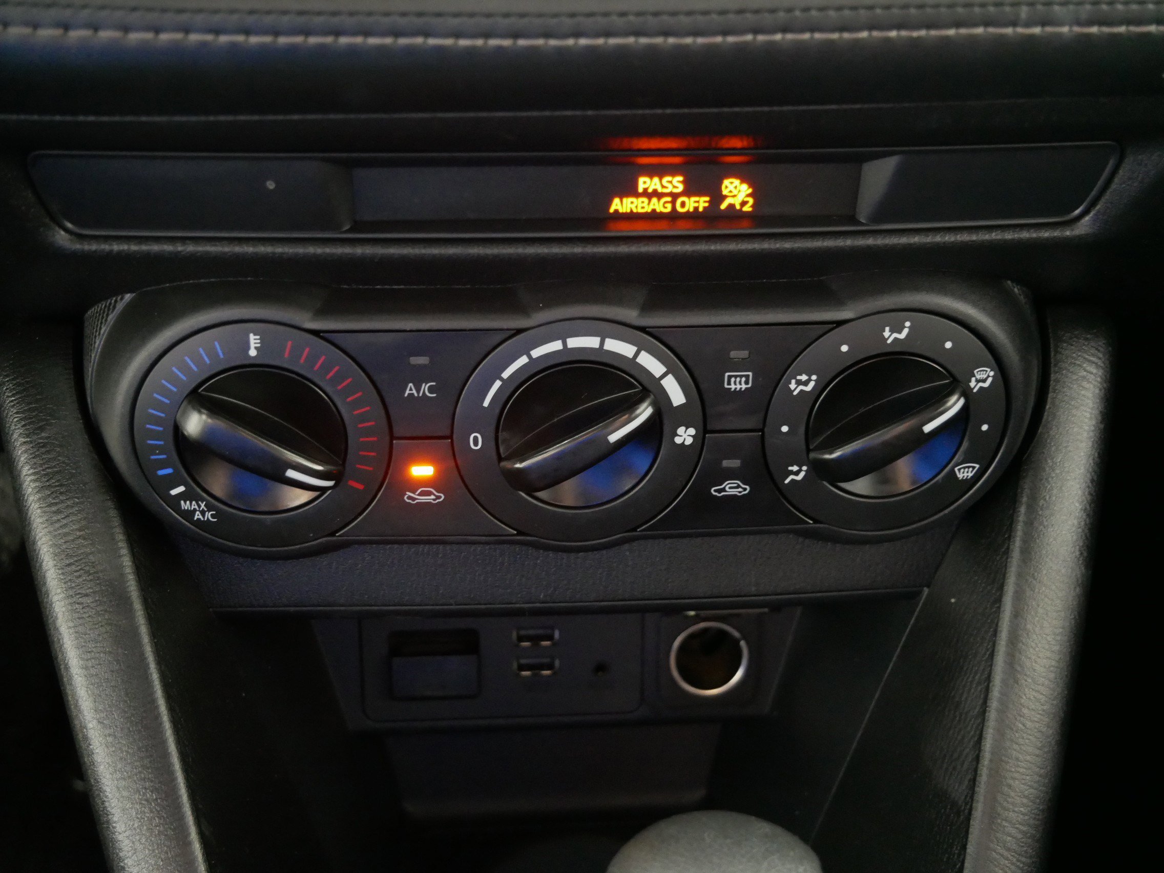 Used 2019 MAZDA CX-3 Sport image 23