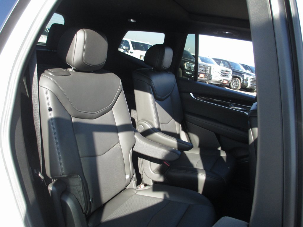 Used 2024 Cadillac XT6 Premium Luxury w/ Technology Package image 23