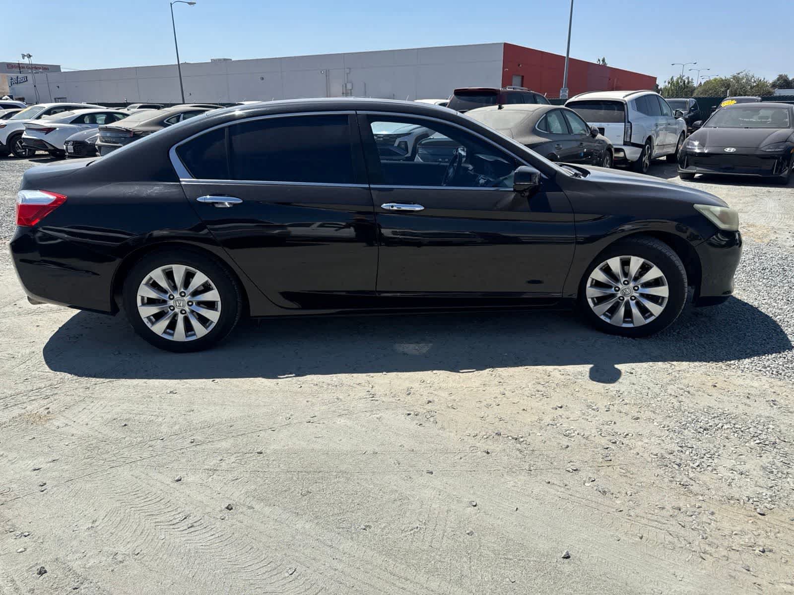 Used 2015 Honda Accord EX-L image 4