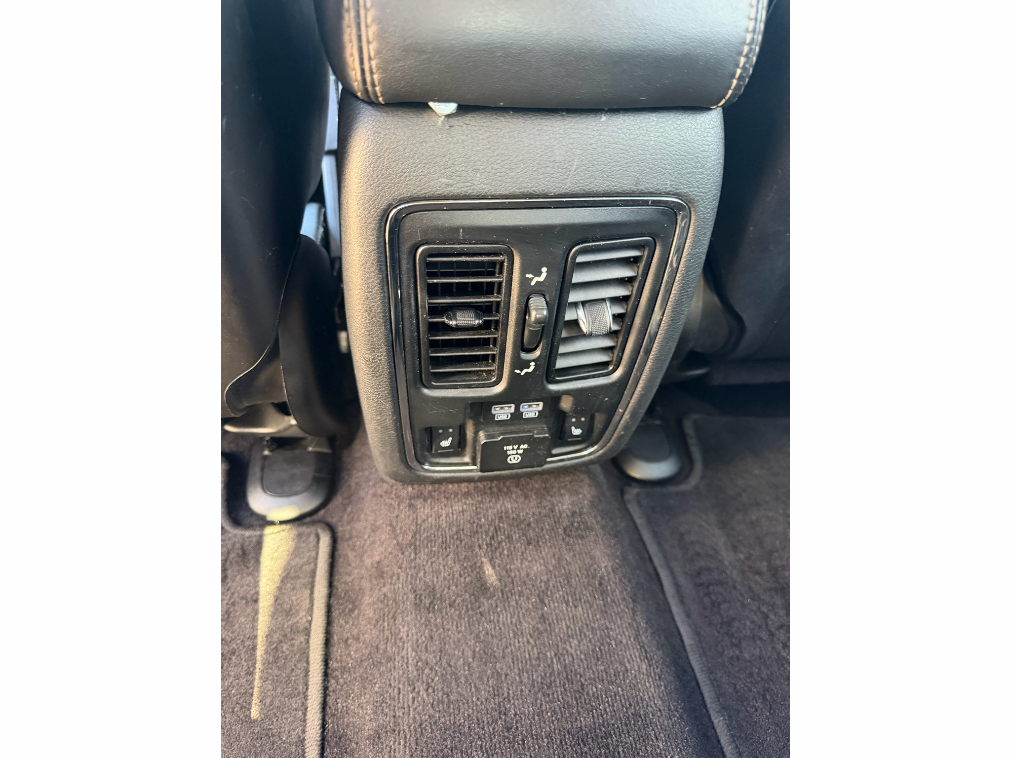 Used 2015 Dodge Durango Citadel w/ Technology Group AWD/4WD image 11