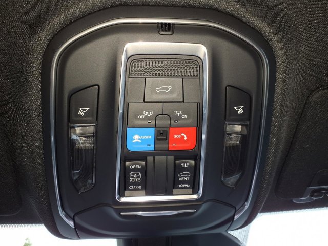 New 2027 Jeep Grand Cherokee Laredo X AWD/4WD image 38