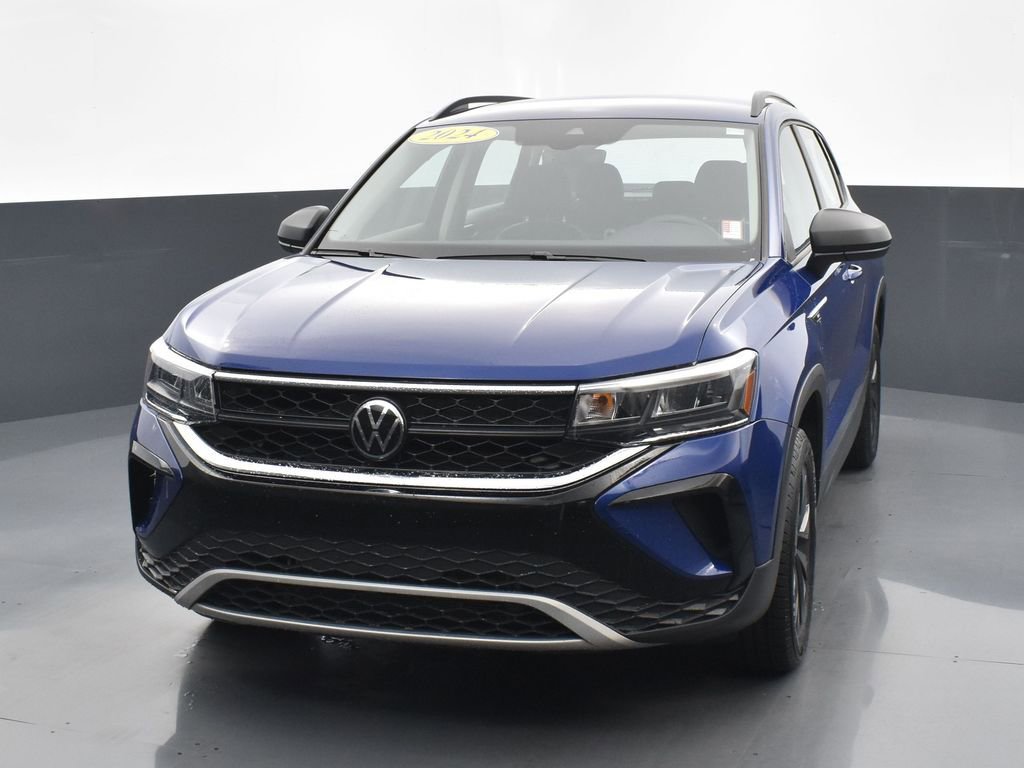 Used 2024 Volkswagen Taos S image 8