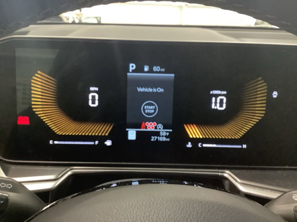 Certified 2025 Kia Sorento S w/ Panoramic Sunroof Package image 17