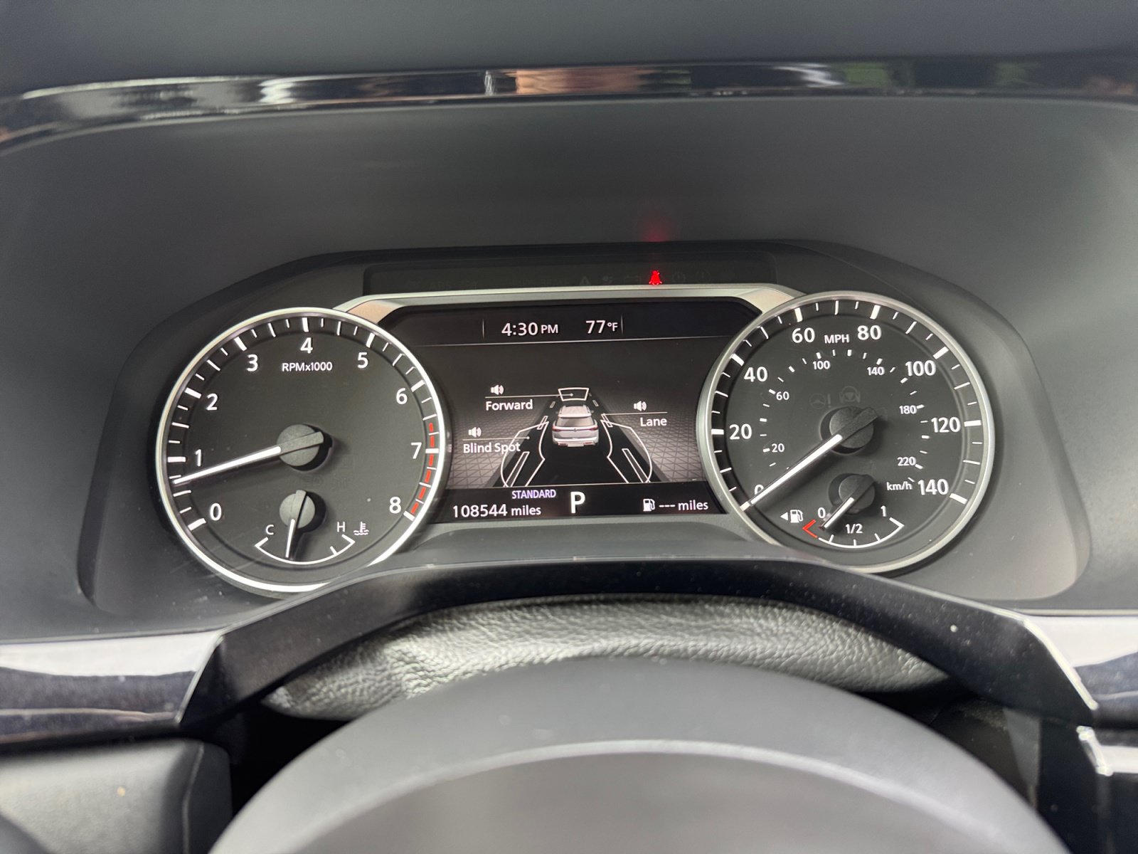Used 2024 Nissan Pathfinder SV FWD image 17