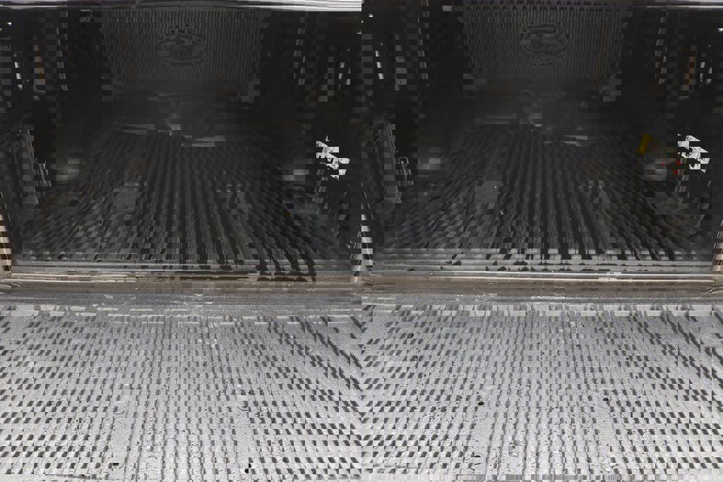 Used 2022 Ford F150 Lariat image 11