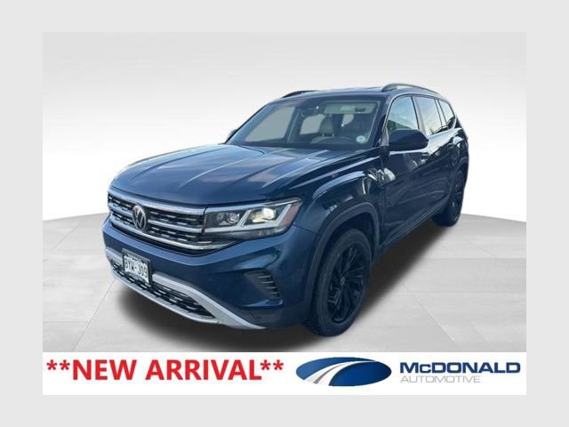 Used 2022 Volkswagen Atlas SE w/ Black Wheel Package