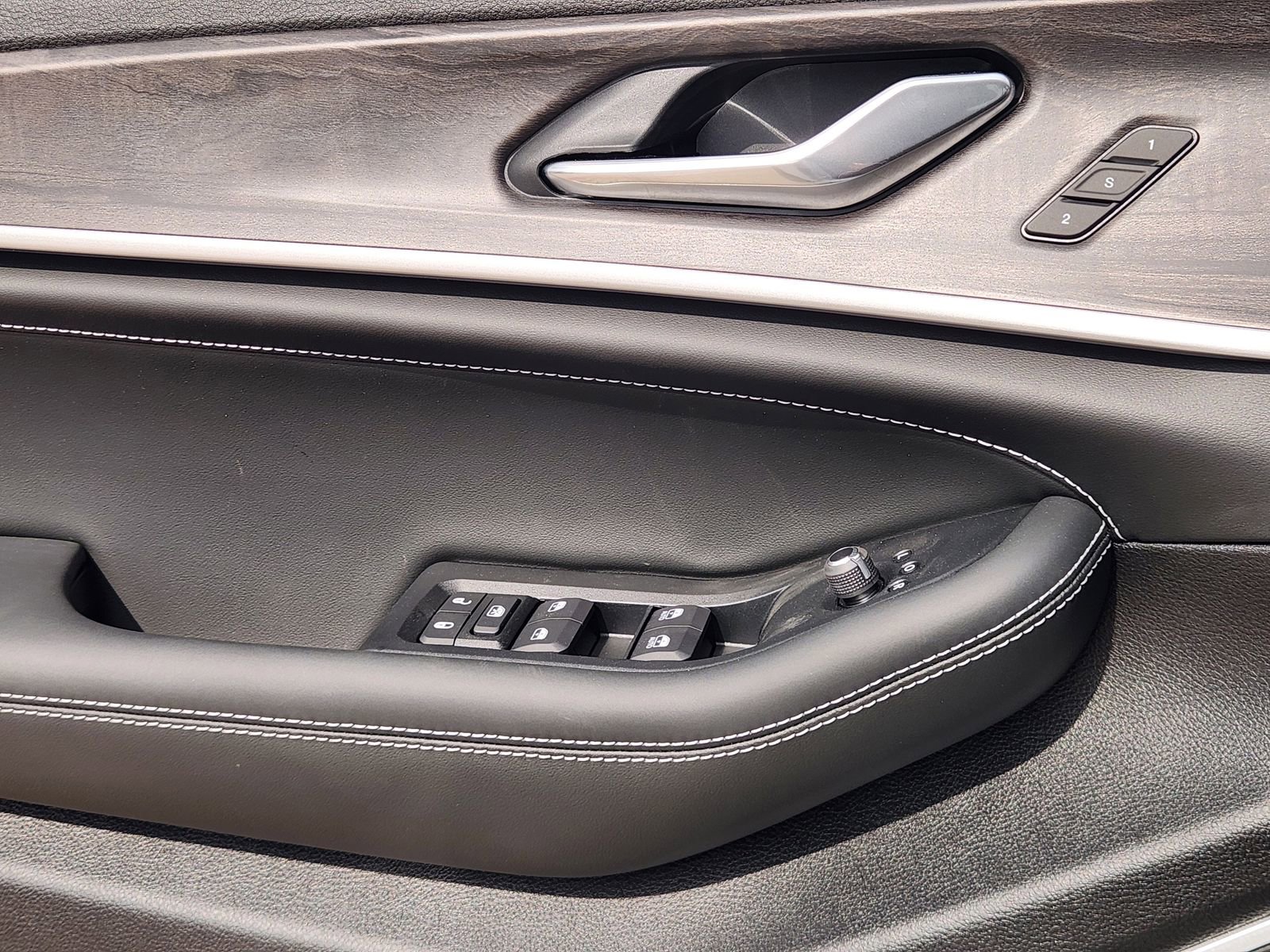 New 2026 Jeep Grand Cherokee Limited AWD/4WD image 19