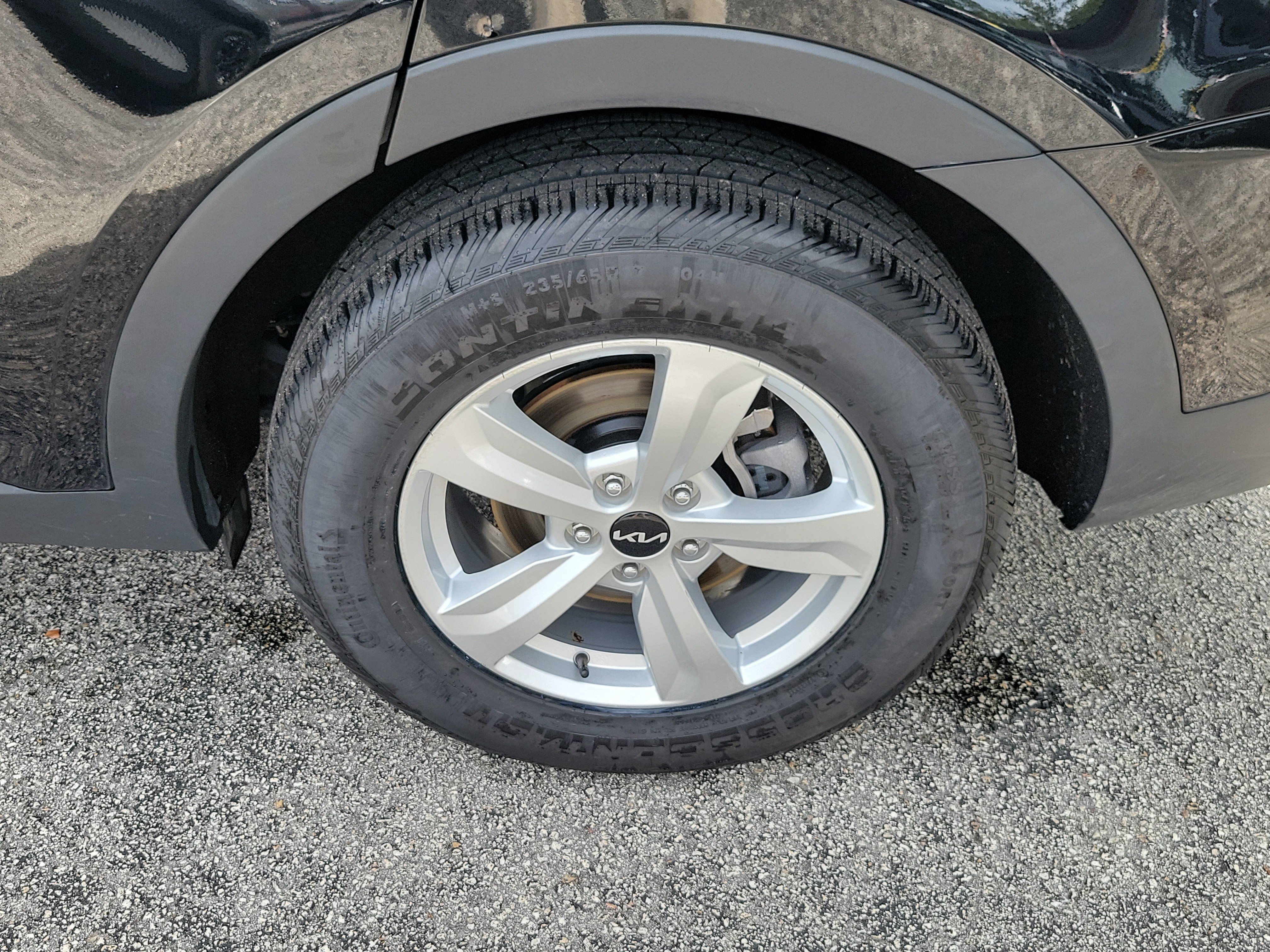 Certified 2023 Kia Sorento LX FWD image 38