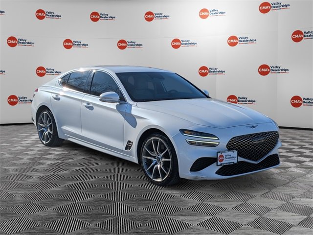 Used 2022 Genesis G70 3.3T image 3